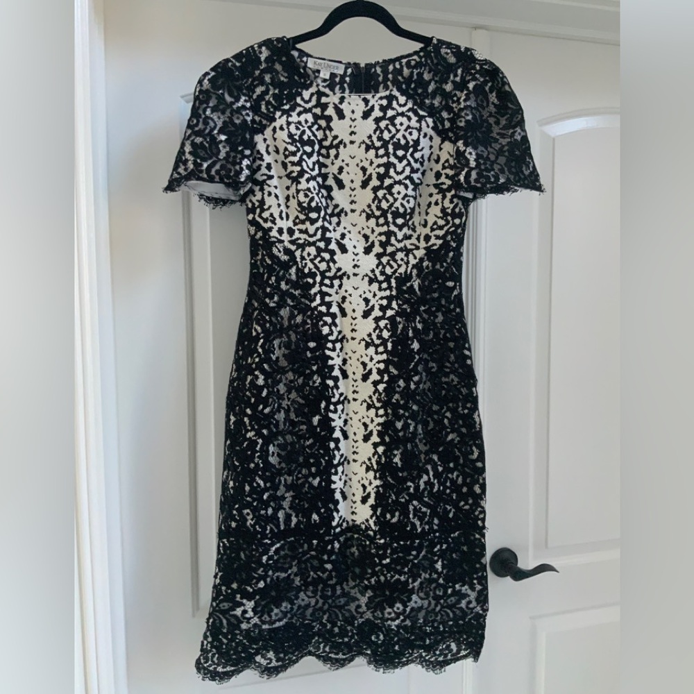 Kay Unger New York knit Lace Cocktail Dress